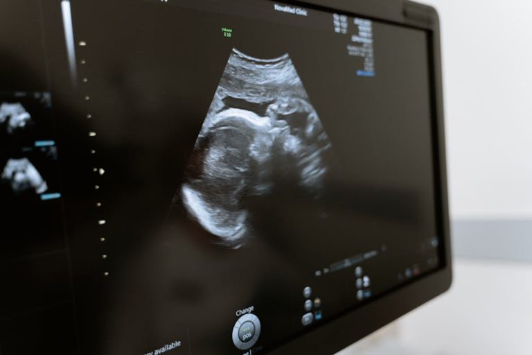 Real Stories: How AI Tools Helped Moms Navigate Pregnancy Complications